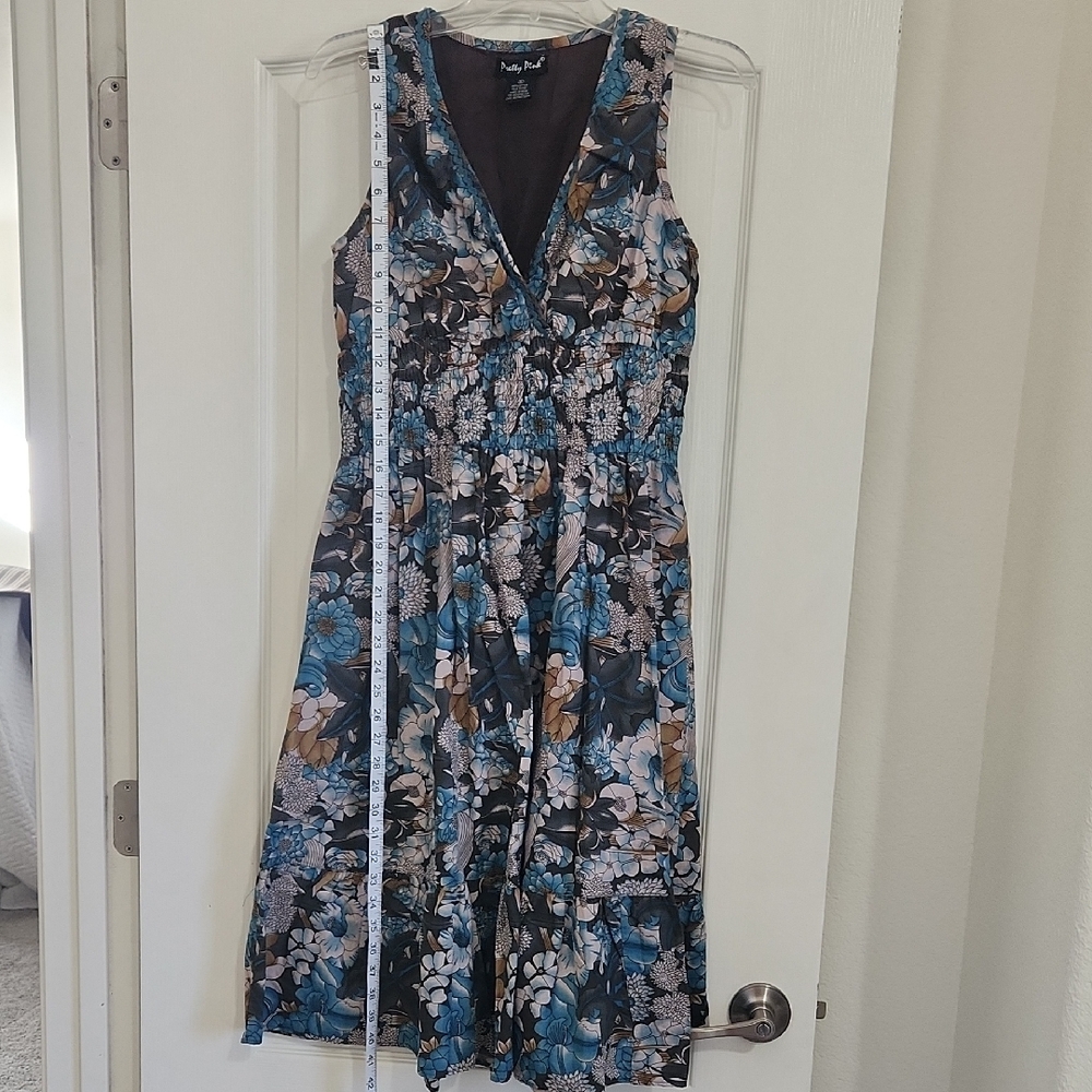 Floral Sleeveless Midi Dress